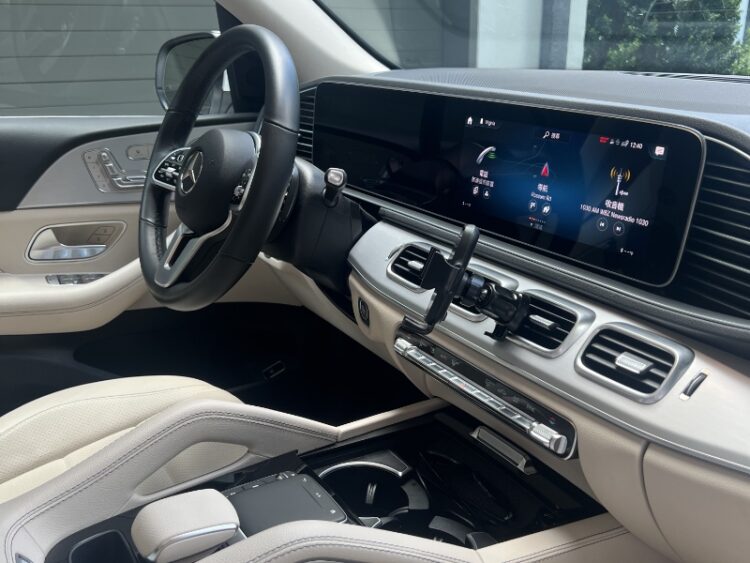 Services-Interior-Detail-800x600-1-750x563