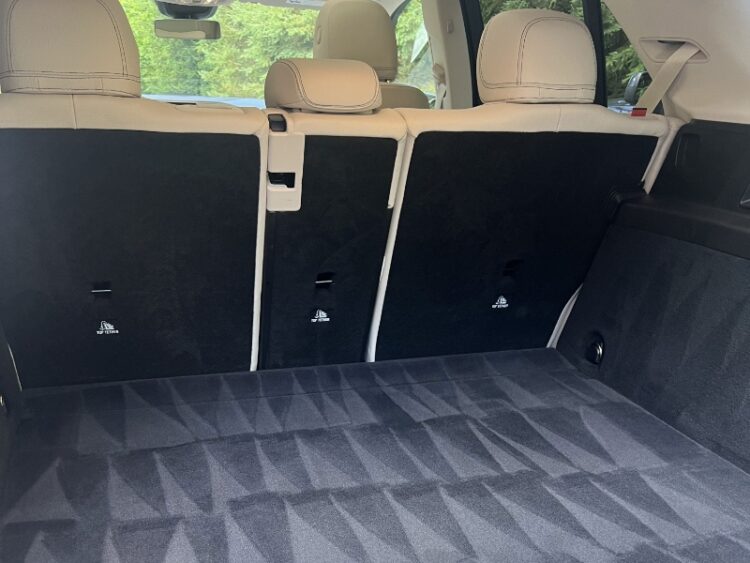 Services-Interior-Detail-800x600-2-750x563